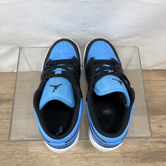 Nike Air Jordan 1 Low. Youth 4.5 Women’s 6  Color University Blue And Black. - Picture 7 of 10